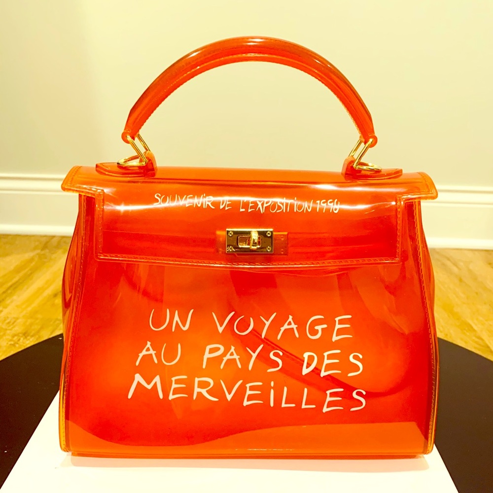 Brand new bag. Last few left. Selling out.